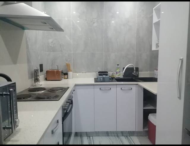 2.5 BEDROOM FLAT FOR SALE IN SOUTH BEACH
